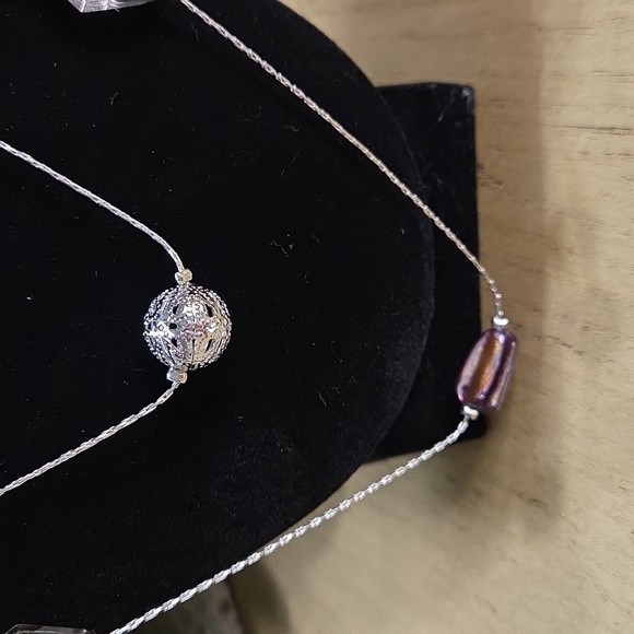 Elegant Multi-Color Beaded Necklace and Earring Set - Picture 4 of 4